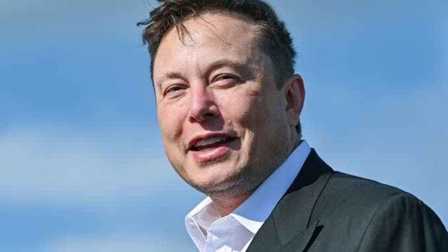 马斯克成世界新首富后身价继续飙升,个人净资产达2100亿美元