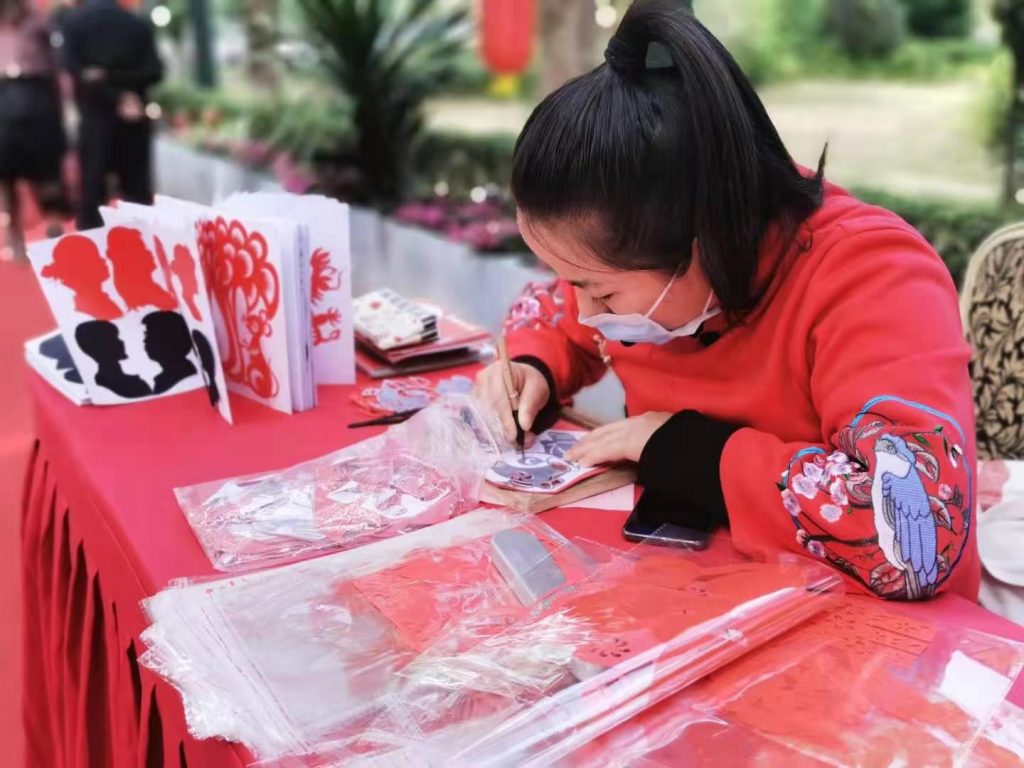 留深度假过大年!东部华侨城成春节假期热门打卡目的地