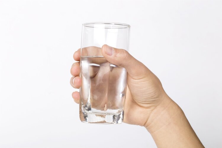 减肥多喝水好还是少喝水好？答案你想不到