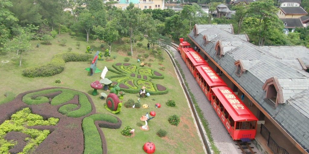 百年礼赞，红心向党 东部华侨城红色文旅项目庆百年华诞