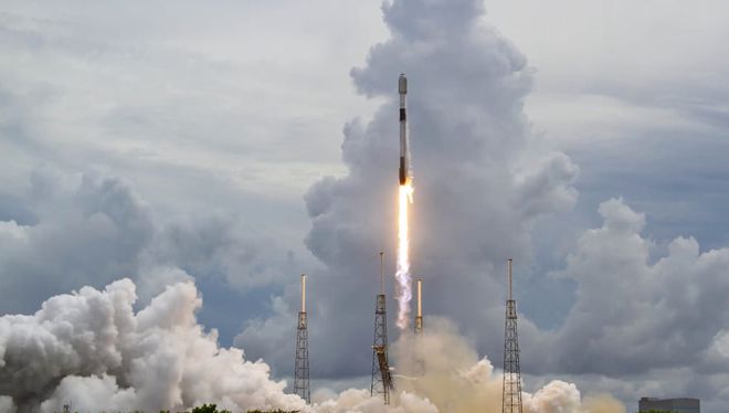 氦气等原材料价格飙升 SpaceX火箭发射提价 