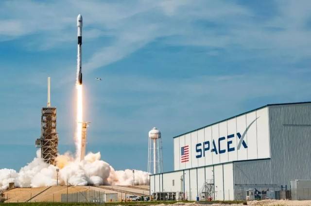 SpaceX完成16.8亿美元股权融资 星际飞船项目通过环评审查 