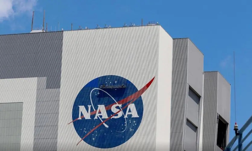 NASA重新调整火星样本返回计划：增加两架火星直升机