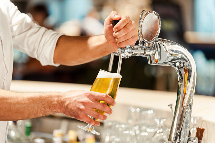  啤酒不但不伤肝，还可预防糖尿病、心脏病？