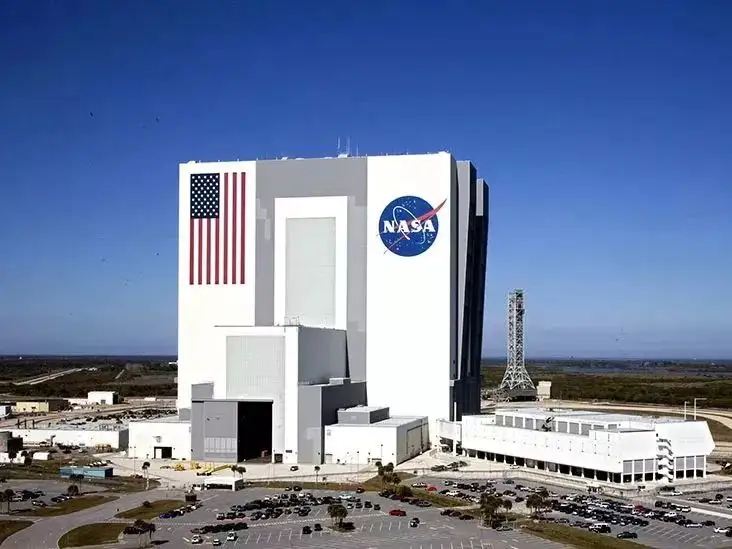  NASA更换登月火箭泄漏的密封件 暂定9月17日再测试燃料加注