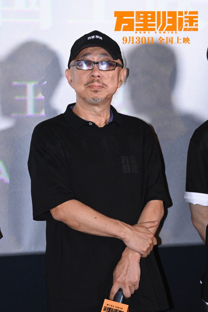 《万里归途》首映口碑获赞，还原外交官撤侨幕后 被张译戳中泪点，观众：真实代入，又震撼又感动