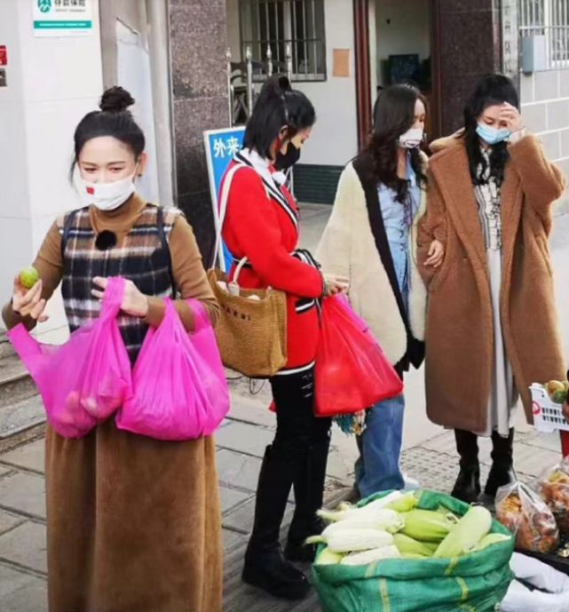  《妻子的浪漫旅行6》开录，陈乔恩婚后首秀，苗苗加入