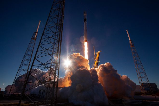 SpaceX去年完成61次火箭发射 今年能突破100次吗？ 