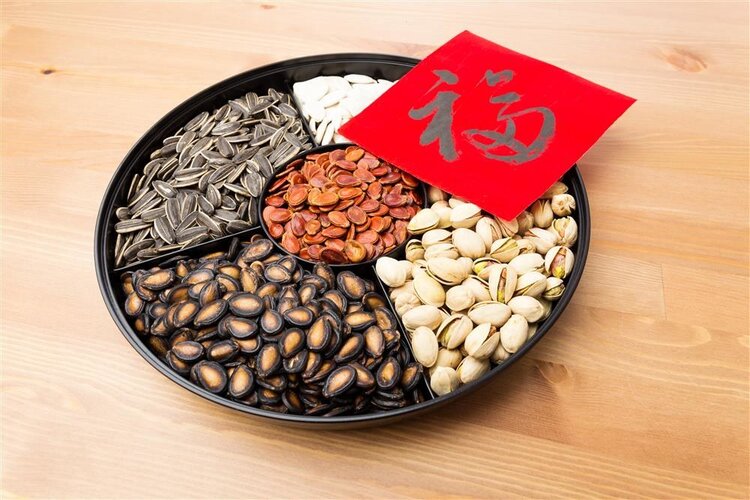 长期吃瓜子跟喝油一样吗？