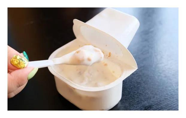 饭后喝酸奶有助于消化？专家揭晓答案，能调节肠胃的另有其物 