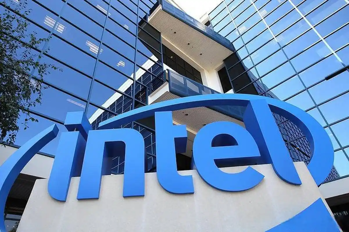 英特尔官网更新Intel 18A工艺信息:已为客户项目做好准备