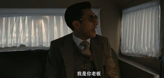谍战融合喜剧，张一山分饰两角，《守护者们》开辟谍战剧新赛道