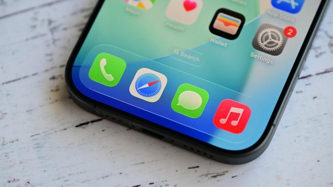消息称 iPhone 17 标准版紧急增产,苹果要求日产量提高 40%