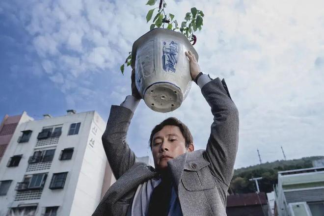 这是给全世界的年度嘴替电影