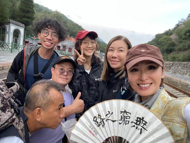 《无穷之路》主创谈:科技转型背后,是人的故事与温度