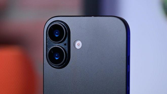 苹果iPhone 18标准版前瞻：A20芯片、12GB内存、三星传感器