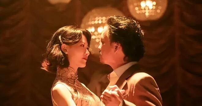 《夜王》：喜剧是壳，江湖是骨，中年职场是魂