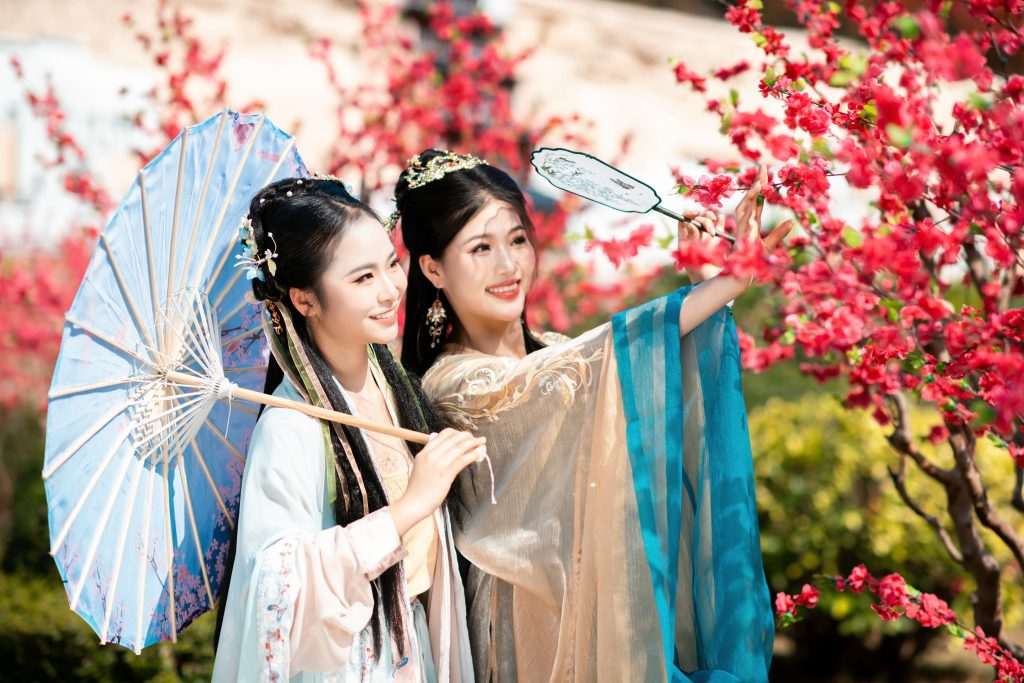 点亮深圳夜游新名片!深圳锦绣中华“超级搭子节”开启城市潮玩夜生活