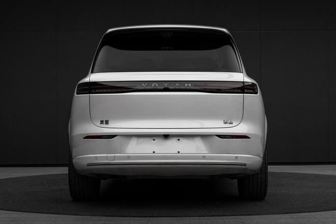 岚图泰山X9新车申报:六座纯电SUV,采用三元锂离子蓄电池