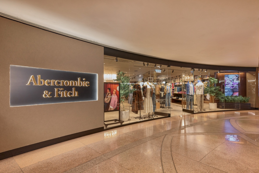 Abercrombie & Fitch亚太区首家「Heritage Meets Modern」形象店于香港海港城盛大揭幕