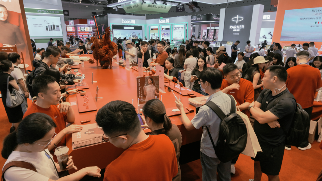 健康礼赠成礼品消费新趋势，zdeer 左点携全矩阵产品亮相深圳礼品展